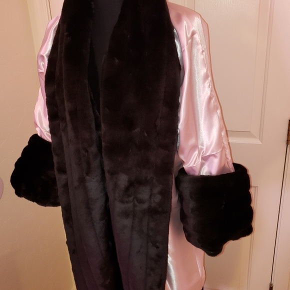 Custom Order Oversized Reversible Velvet Maxi Coat - Picture 8 of 8